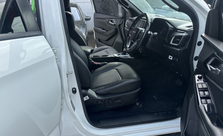 2021 ISUZU D Max RG X Terrain